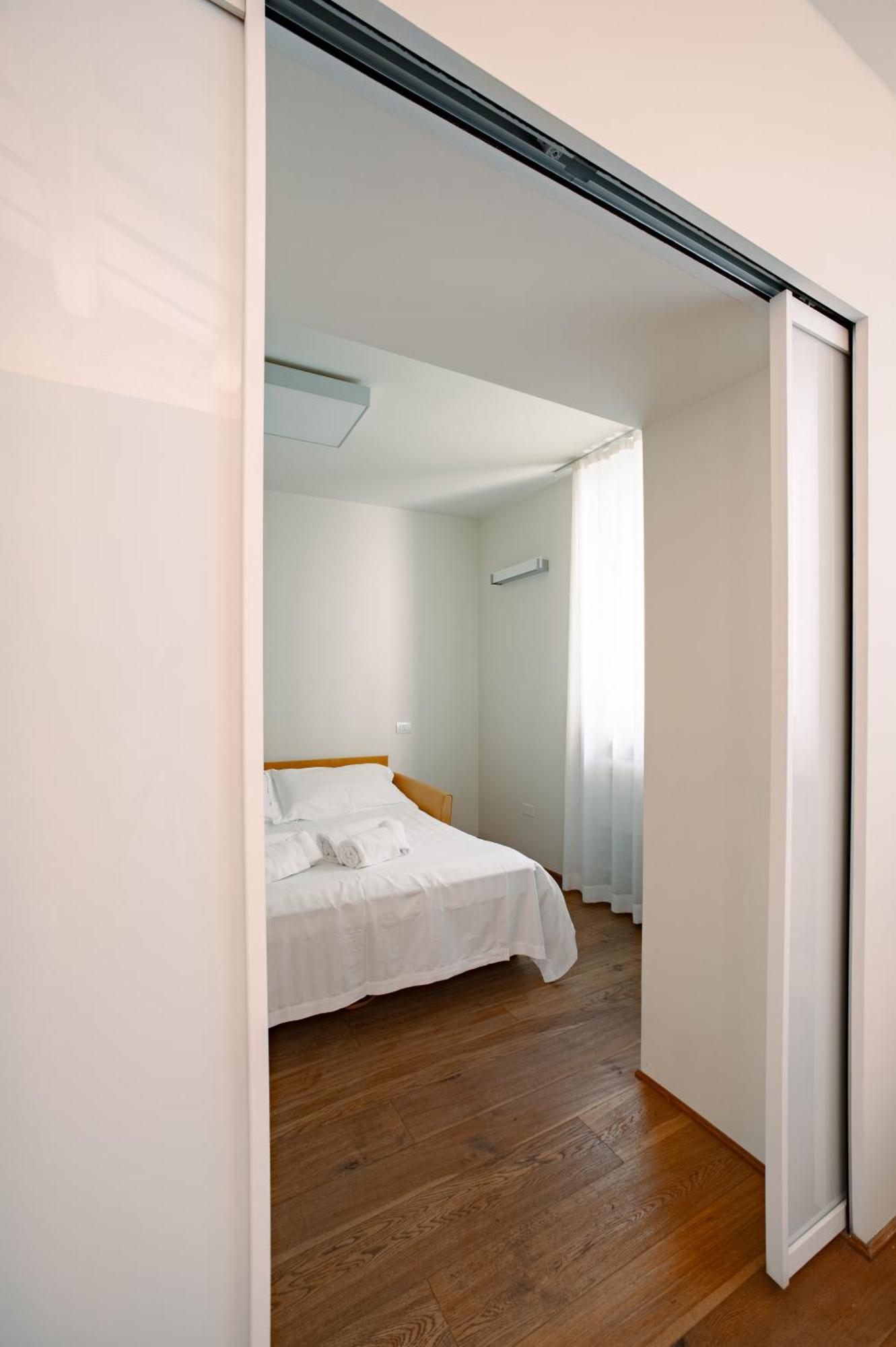 Apartment - Urban Retreat